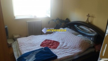 apartament-cu-3-camere-cetate-etaj-intermediar-7
